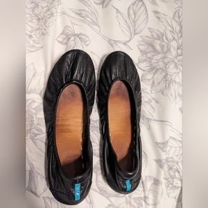 Tieks black